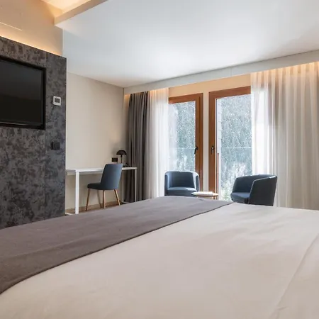 Hotel Montarto Baqueira Beret